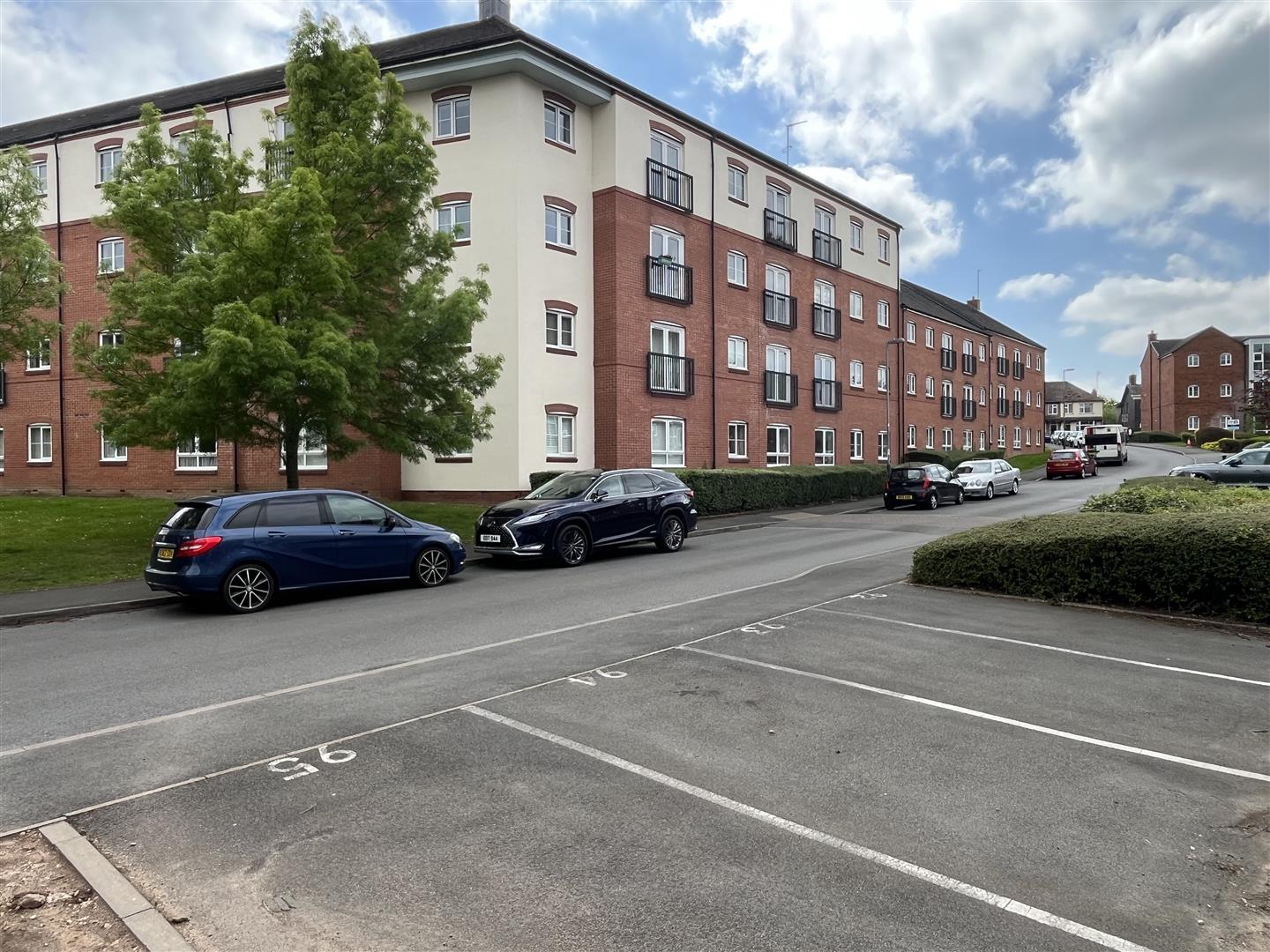 Cape Ct, Chandley Wharf, Warwick 15