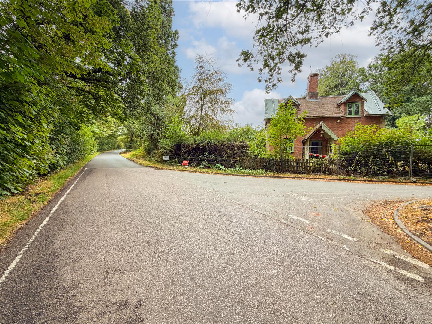 Woodcote Lane, Leek Wootton 18