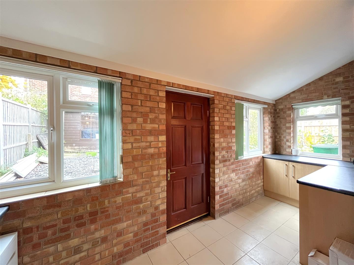 Wharf Street, Warwick 4