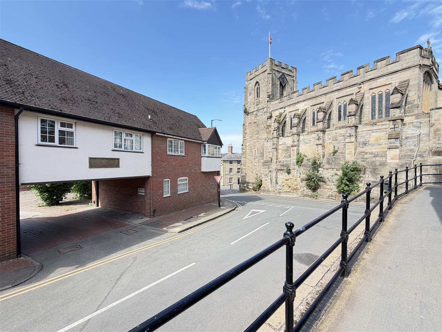 Leycester Place, Central Warwick 1