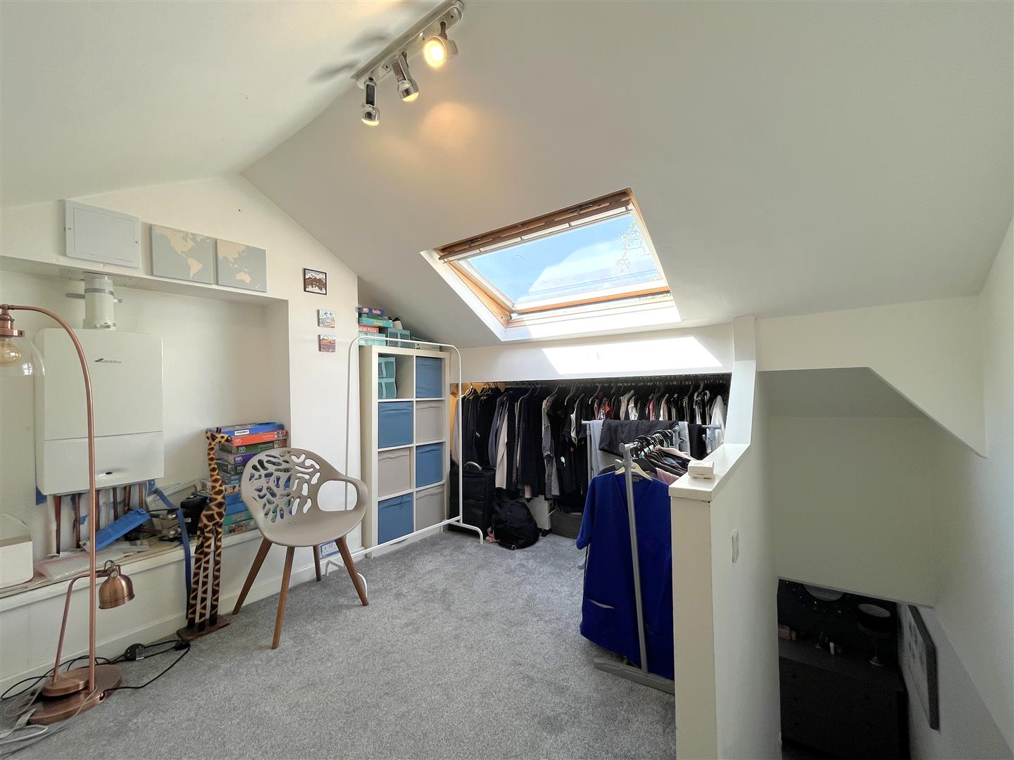 Fields Court, Off Cliffe Way, Warwick 11