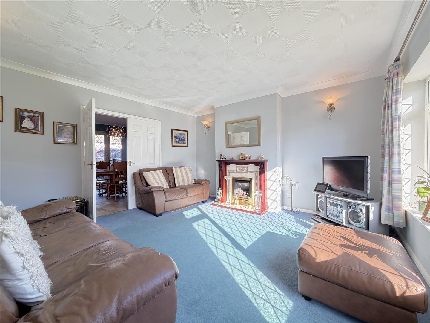 Leyfields Crescent, Warwick 3