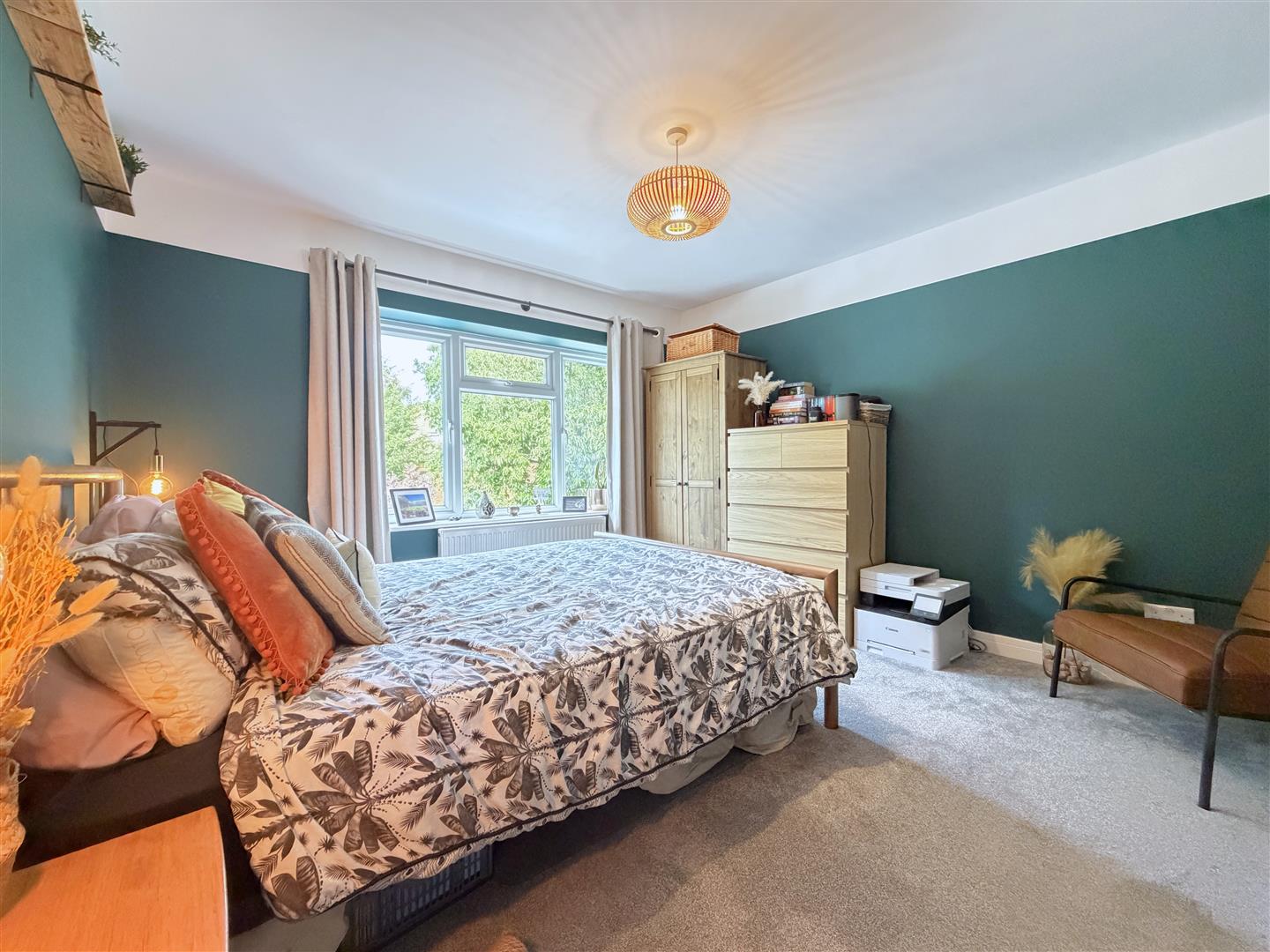 Highlands Close, Warwick 18