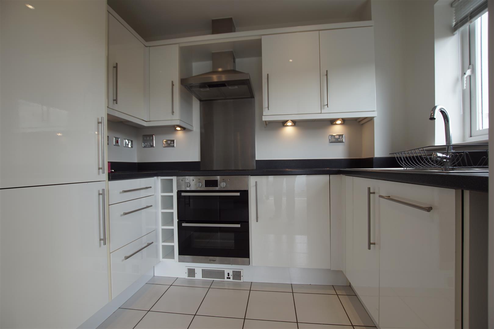 Bridge House, Sir Anthony Eden Way, Warwick 3