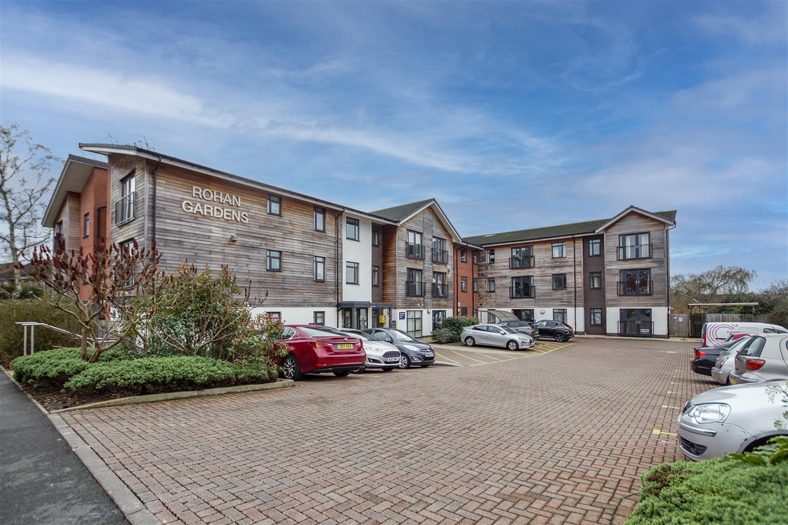 Rohan Gardens, All Saints Road, Warwick 2