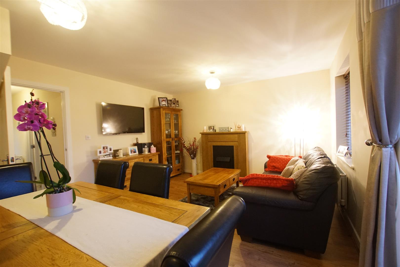 John Scott Way, Warwick 4