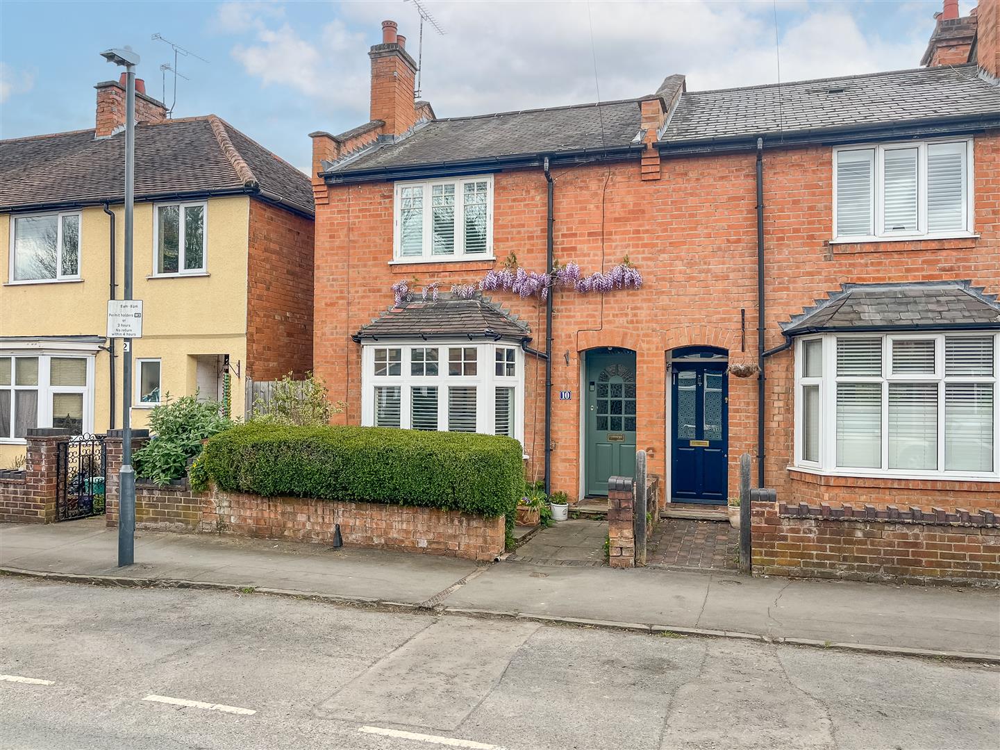 Woodcote Road, Warwick 1