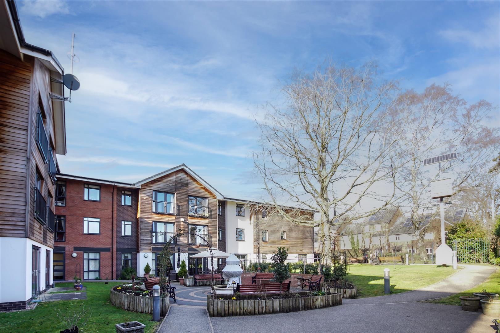 Rohan Gardens, All Saints Road, Warwick 4