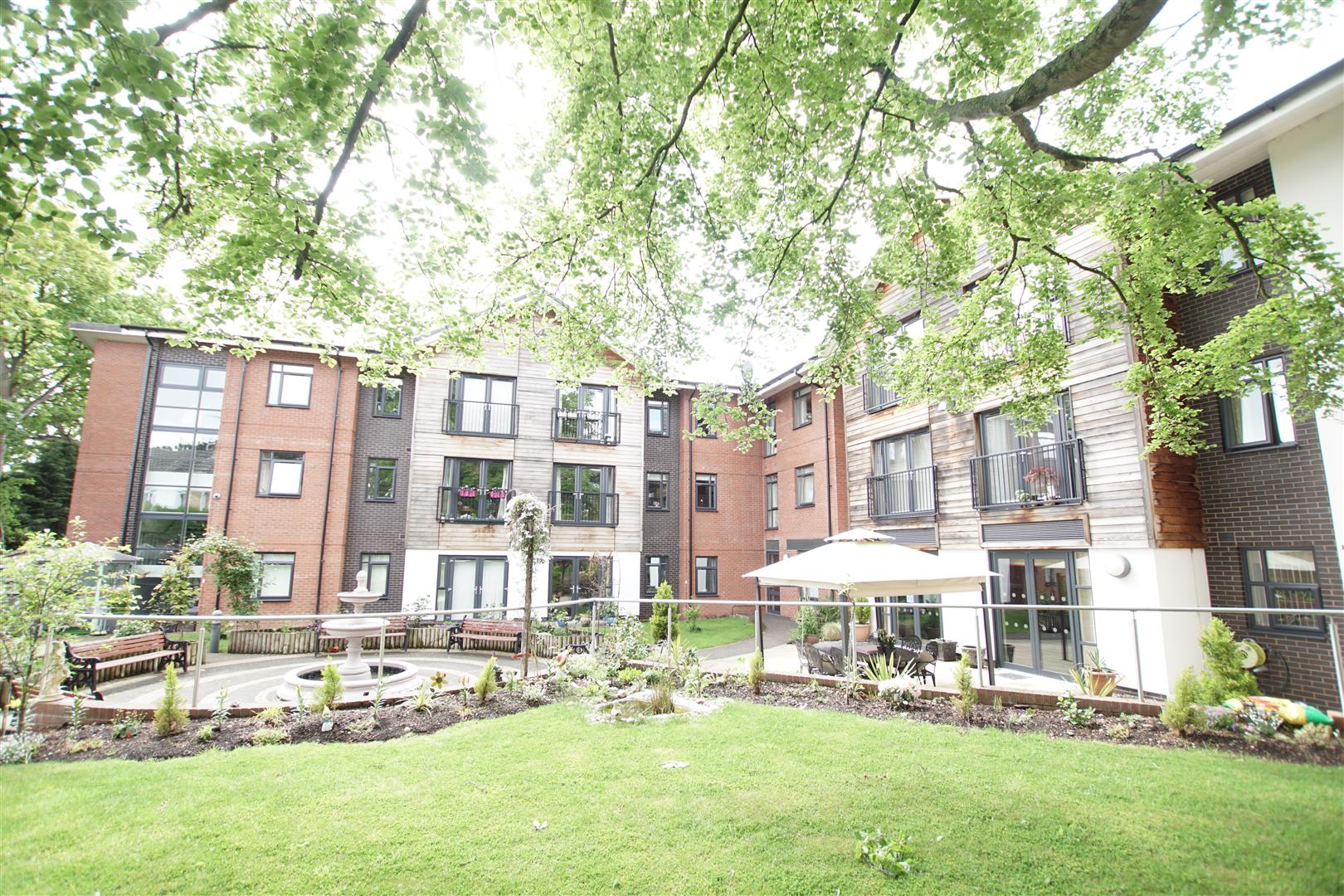 Rohan Gardens, All Saints Road, Warwick