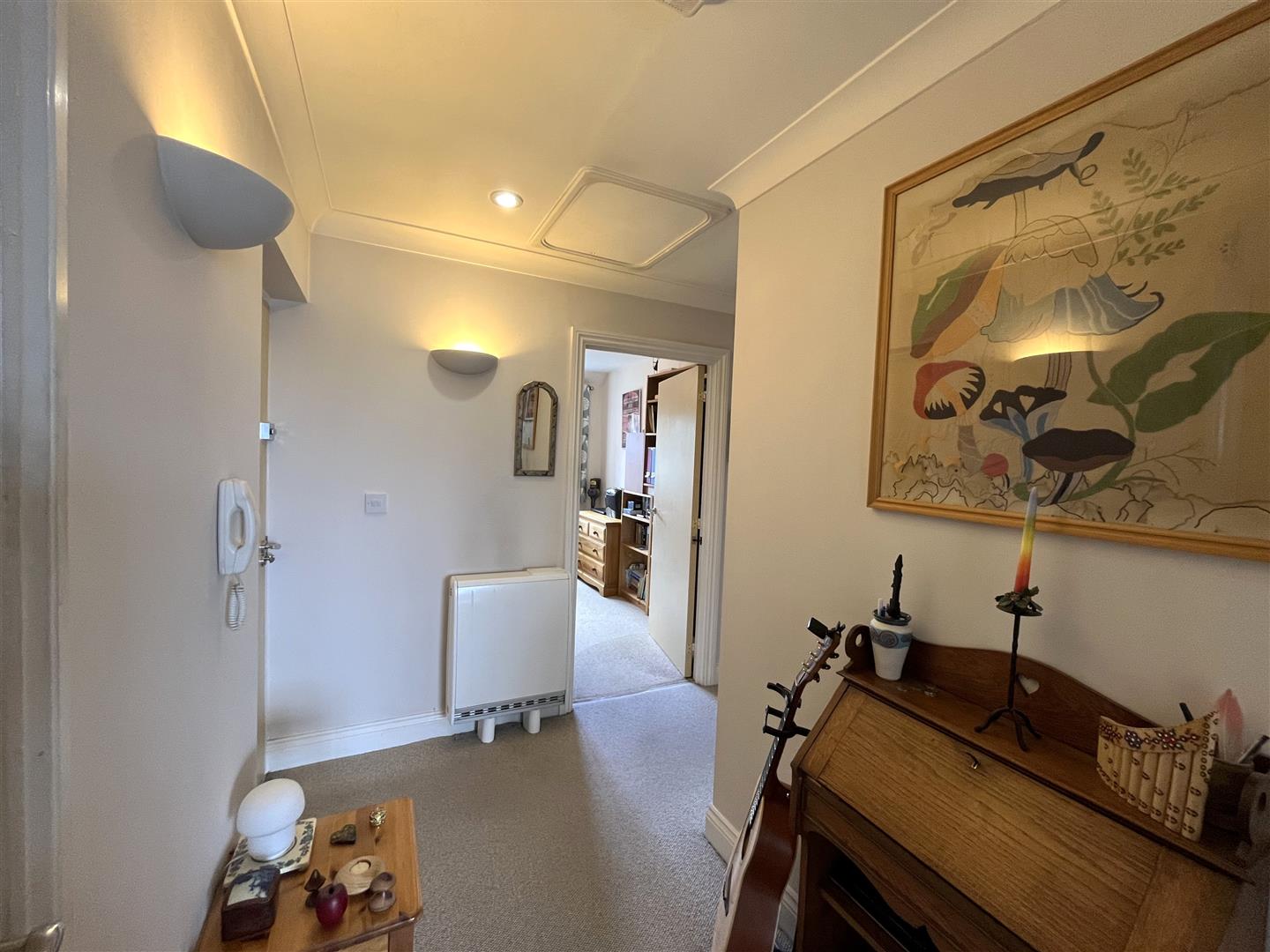 Bread And Meat Close, Warwick 7