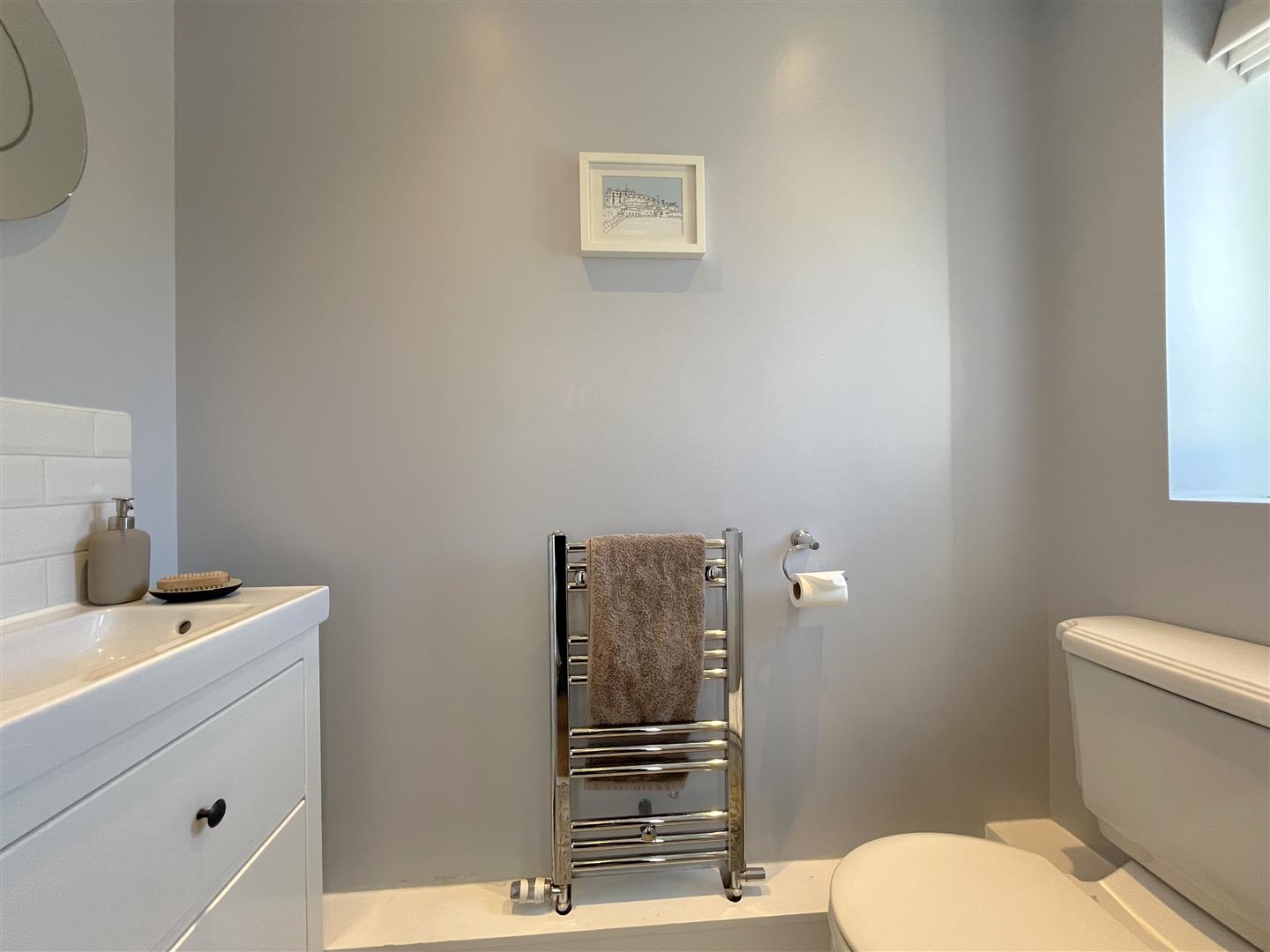 Marten Close, Hampton Magna, Warwick 11