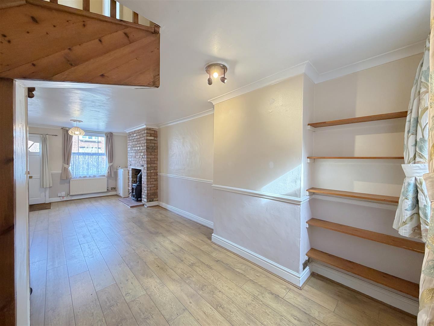 Linen Street, WARWICK 6